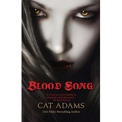 Couverture de Blood Singer, Tome 1 : Blood Song