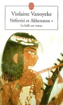 Couverture de Néfertiti et Akhénaton, tome 1 : La belle est venue