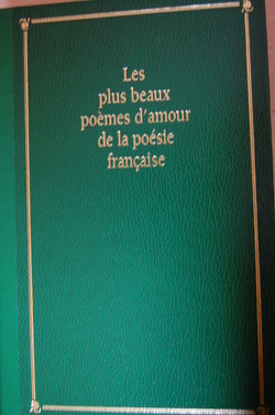 Couverture de Les plus beaux poèmes d'amour de la poésie française