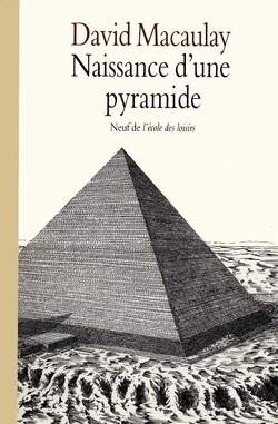 Couverture de Naissance d'une pyramide