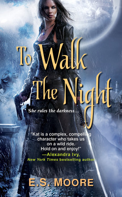 Couverture de Kat Redding, Tome 1 : To Walk the Night