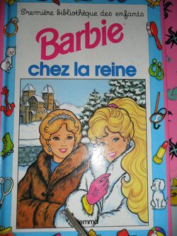 Couverture de Barbie, Tome 9 : Barbie chez la reine