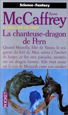 Couverture de La Ballade de Pern, Tome 4 : La Chanteuse-dragon de Pern