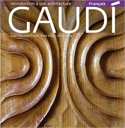 Couverture de Gaudi, introduction à son architecture
